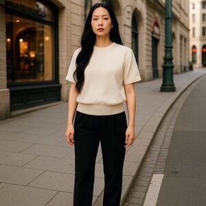 Off White Short Sleeve Sweater Alicia Medium Vintage